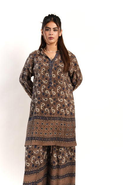 Mughal Paisley