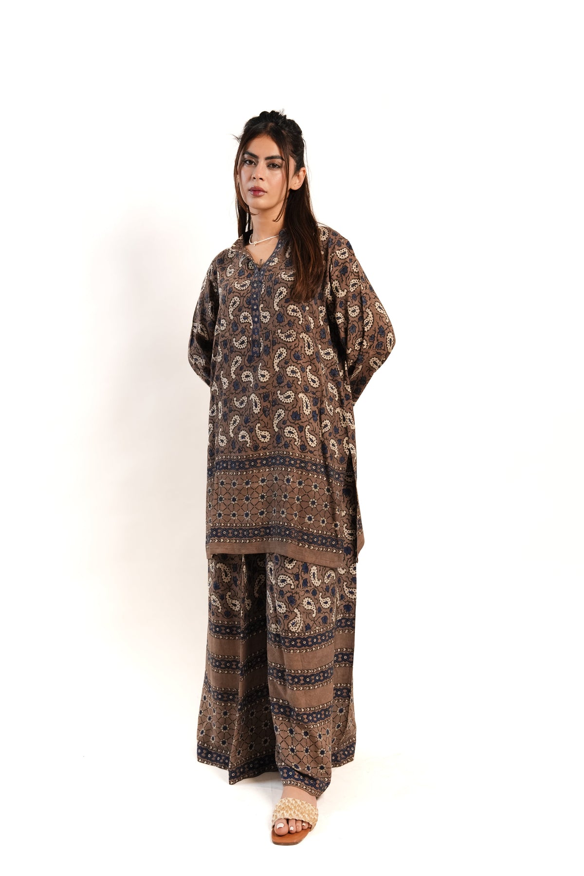 Mughal Paisley